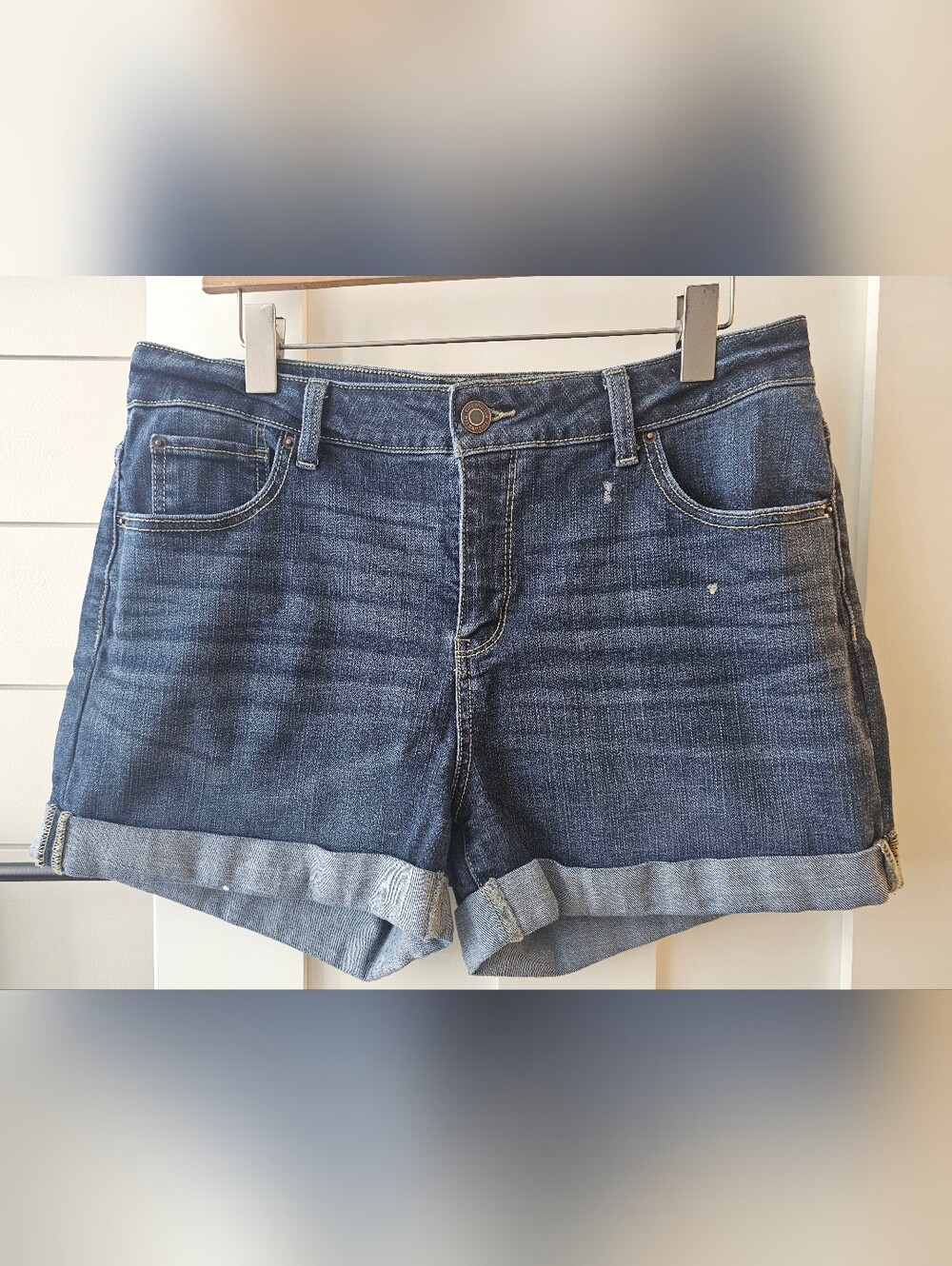 Time and Tru Dark Blue Denim Roll-Cuff Women's Shorts